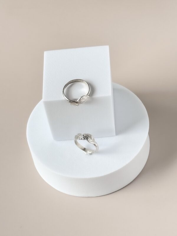 sterling silver leaf ring
