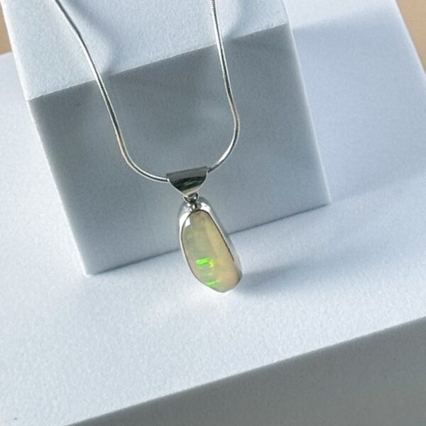 minimalist ethiopian welo opal pendant